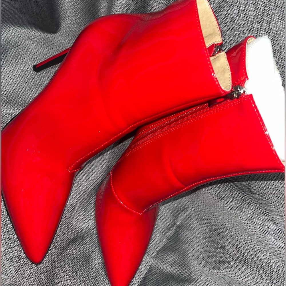 Azalea Wang Paulina Red Patent boots - Picture 4 of 6